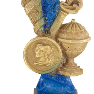 TROFEO DE CARTAS MODELO AZUL Y DORADO MEDIANO