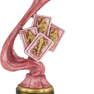 TROFEO DE CARTAS EN RESINA A COLOR 26 CM