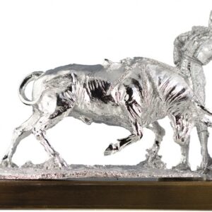 TROFEO FIGURA TORERO Y TORO PLATA METALIZADO 5087