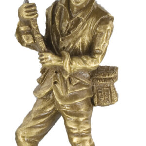 TROFEO DE PESCA MODELO PESCADOR JOVEN 26 cm