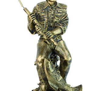 TROFEO DE PESCA MODELO PESCADOR TAMAÑO GRANDE